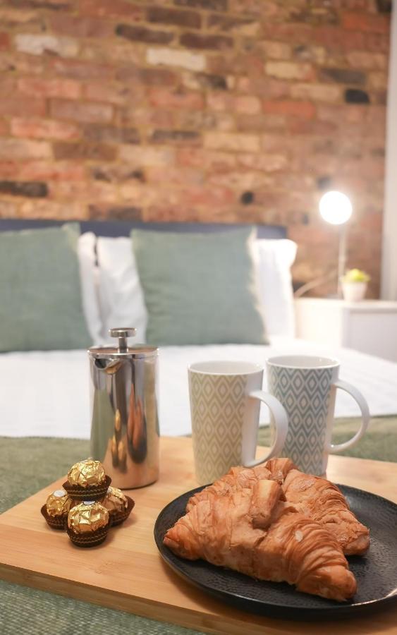 Stunning Brighton Seaside 2-Bedroom Townhouse With Patio, Sleeps 6 Экстерьер фото